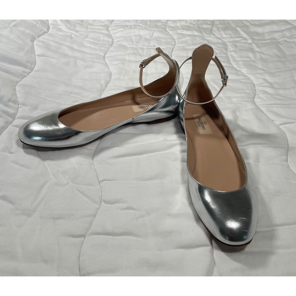 Valentino Garavani Metallic Silver Leather Ankle Strap Ballet Flats 38.5 IT